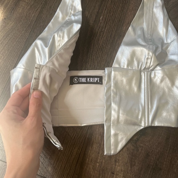 The Kript metallic skort top set - Picture 6 of 16